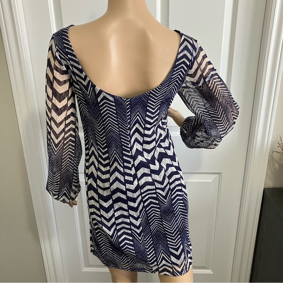 Fire LA | mini blue dress with open back - Picture 2 of 9